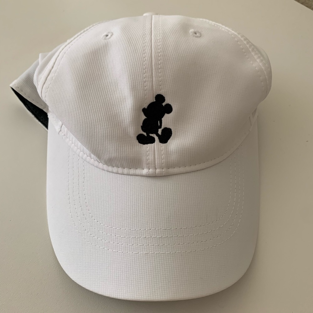 Nike x Disney Golf Hat NWOT